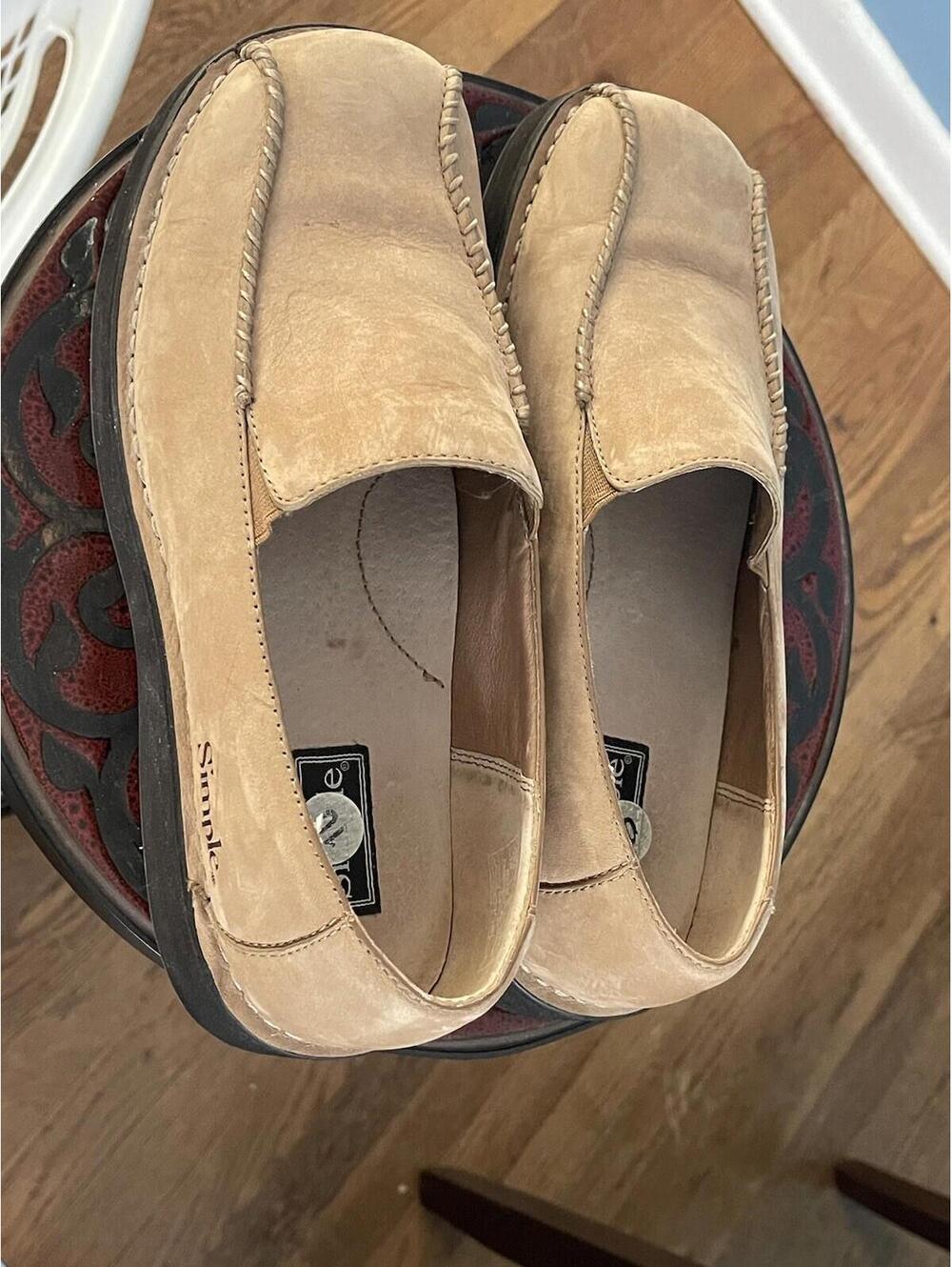 VintageSimple" Leather Shoes Size 10 Pre-owned
